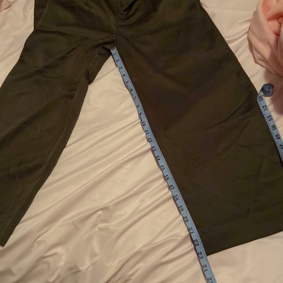 Abercrombie and Fitch satin wide leg cropped pants - Picture 3 of 5